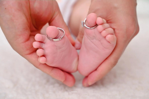 乌鲁木齐孕妇两个月肚子疼